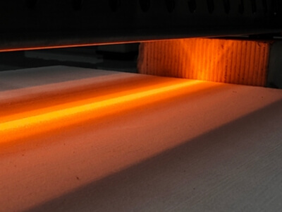 如何選擇焊接技術(shù)？紅外線焊接與激光焊接的深度對比！